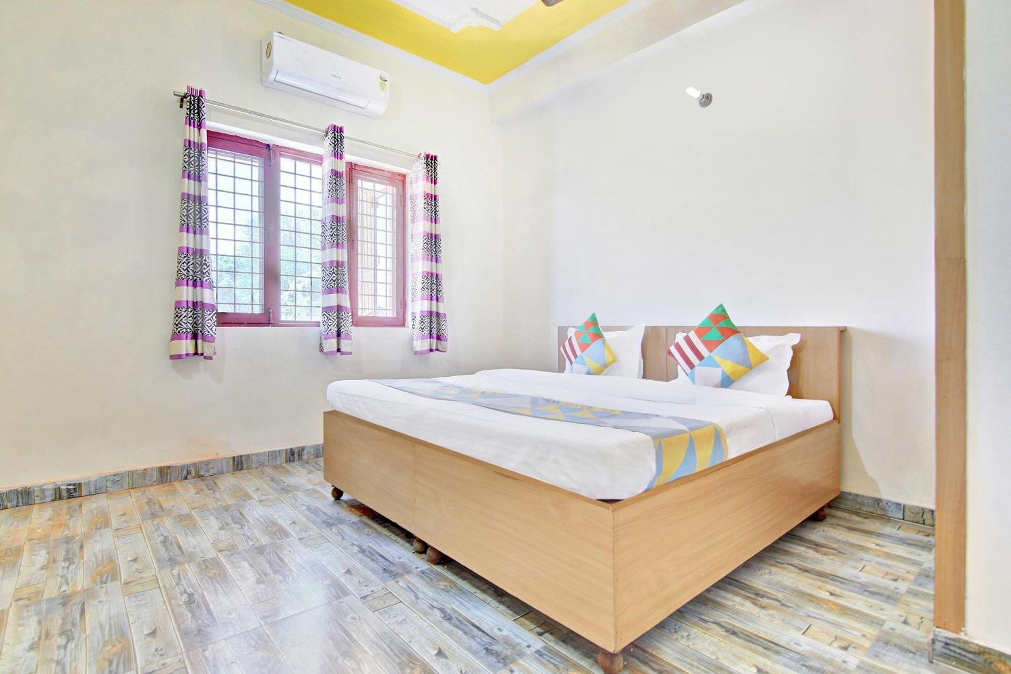 โอโย โฮม 78802 พลาชี ภาวัน ฌัชรา Apartment Jhajra ภายนอก รูปภาพ